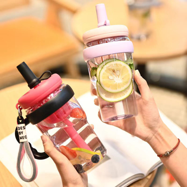Juice Milk Coffee Clear Round Plastic Beverage Drinking 680ML Water Bottle