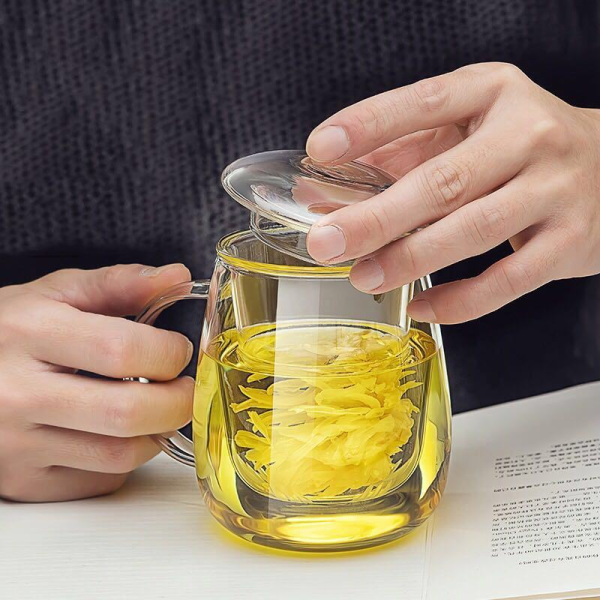 Glass Reusable Double Walled Tea Cup Glass Mug 350 ML With Lid Glass Cover