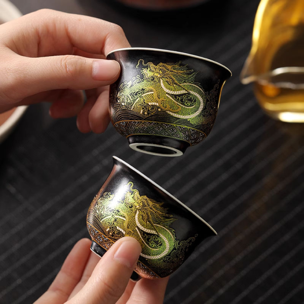 Black Gold Glazed Golden Dragon Tripod Master Teacup