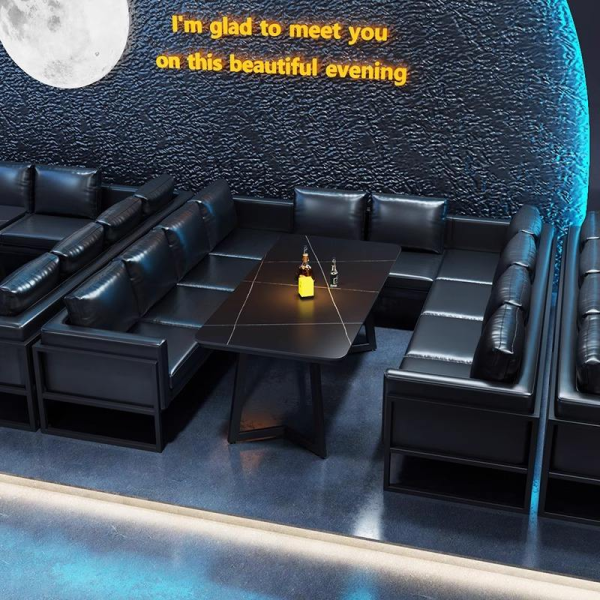 Commercial table and chair combinations for bars and pubs